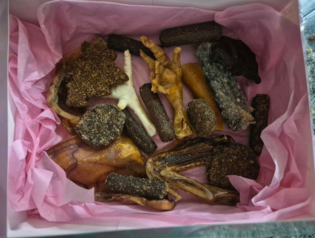 Mixed bundle of all natural dog treats. Gluten free, long lasting and daily chews